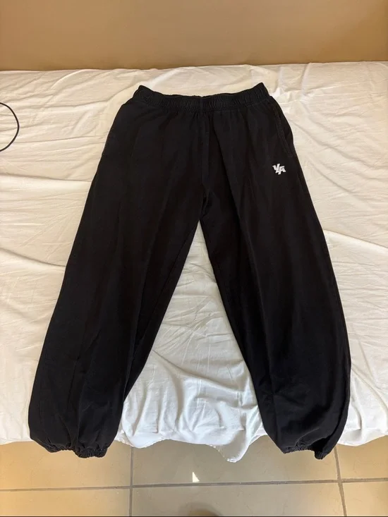 YoungLA Black Pump Cover Joggers XL - Picture 1 of 6
